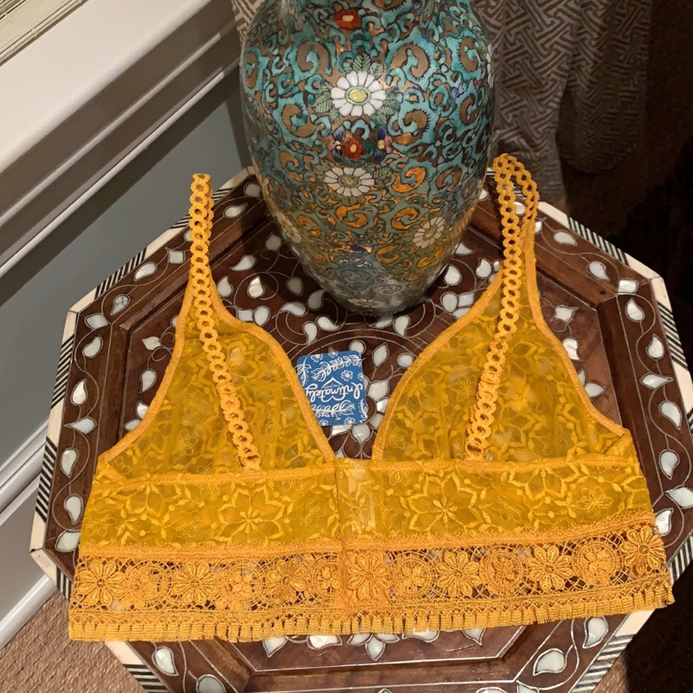 FREE PEOPLE INTIMATELY ELLA SOFT BRALETTE IN SARDENIA SUNSET SIZE XS - Picture 11 of 14